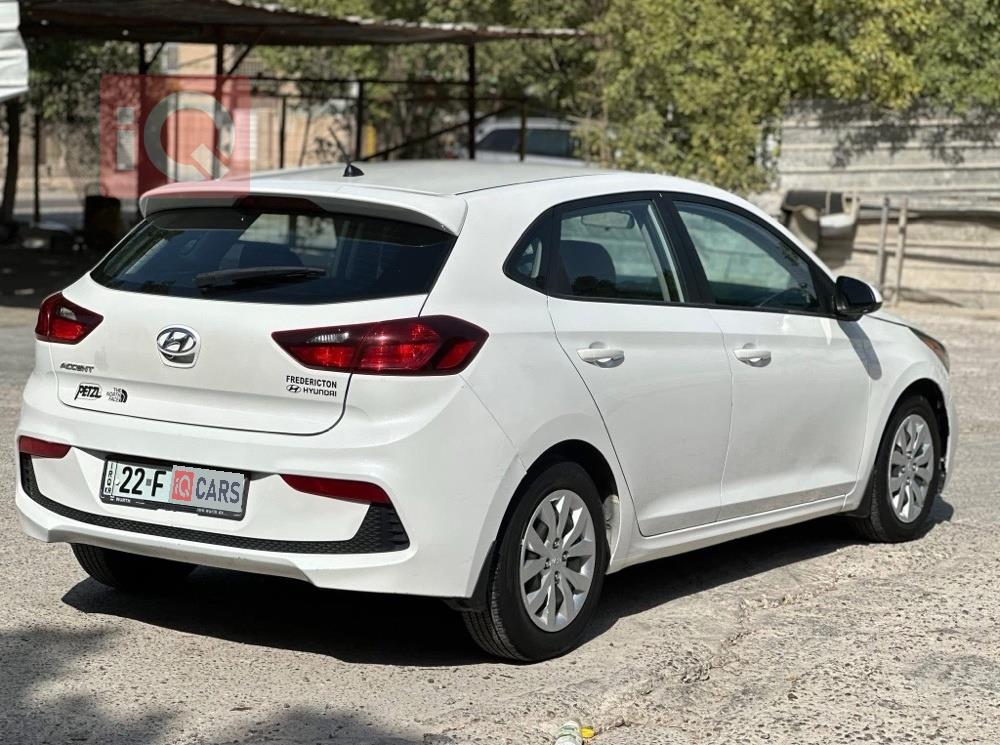 هيونداي أكسنت هاتشباك